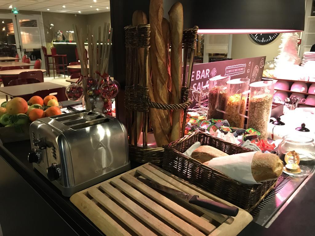 鲁瓦西康铂酒店 圣维斯 外观 照片